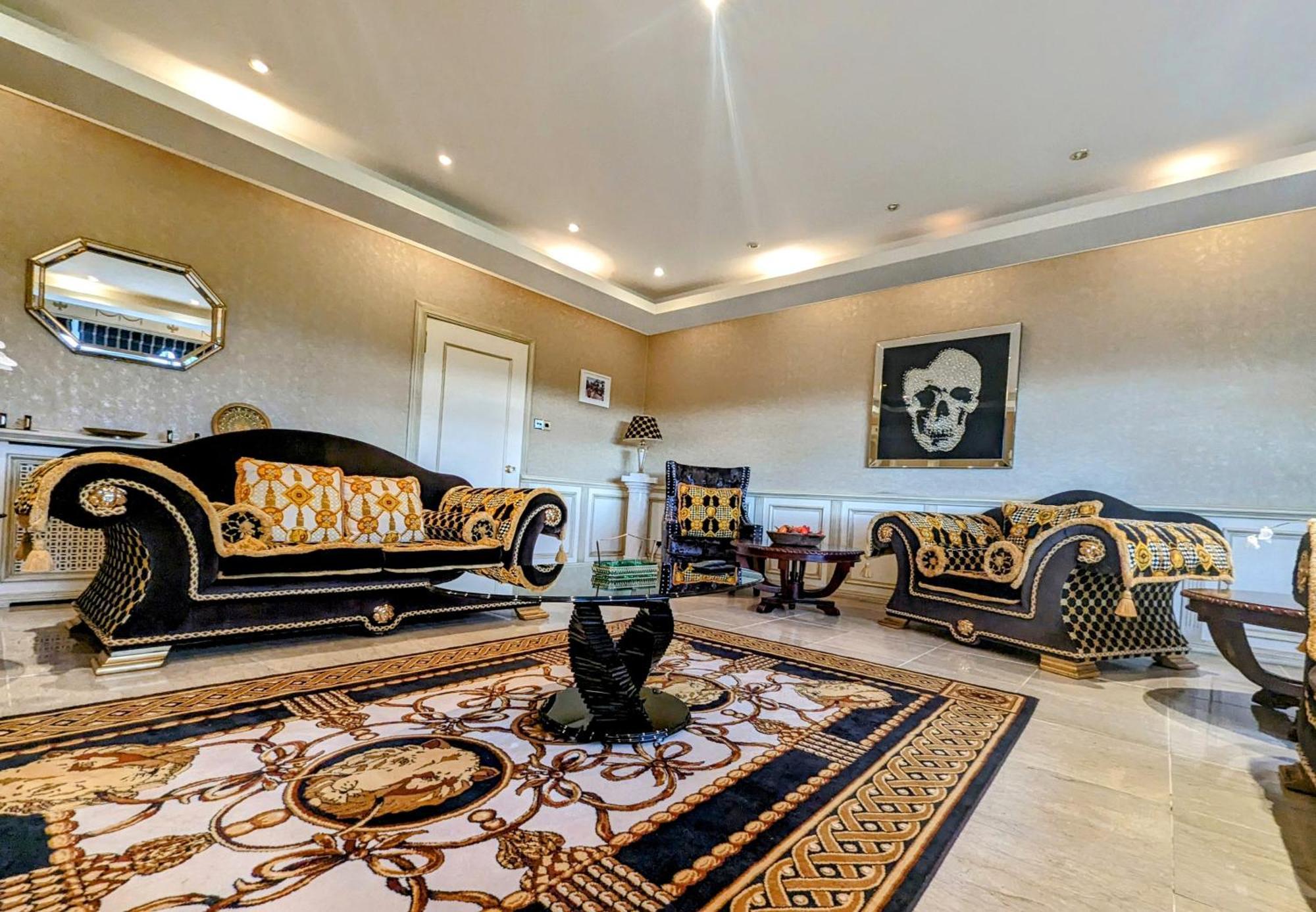 Finn Village - Loch Lomond Villa B&B - Black Room With Jacuzzi-Style Bath Glasgow Exteriér fotografie